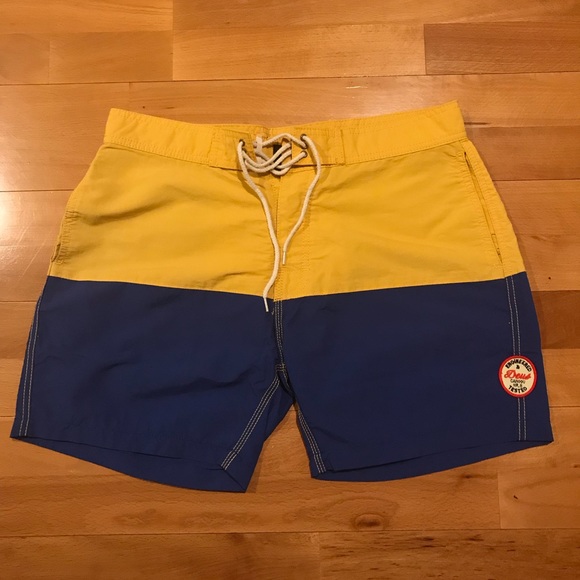 deus ex machina board shorts